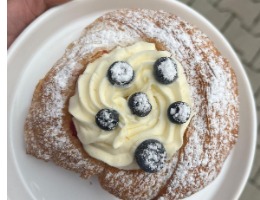 Çilekli Yaban Mersini Frambuazlı Danish